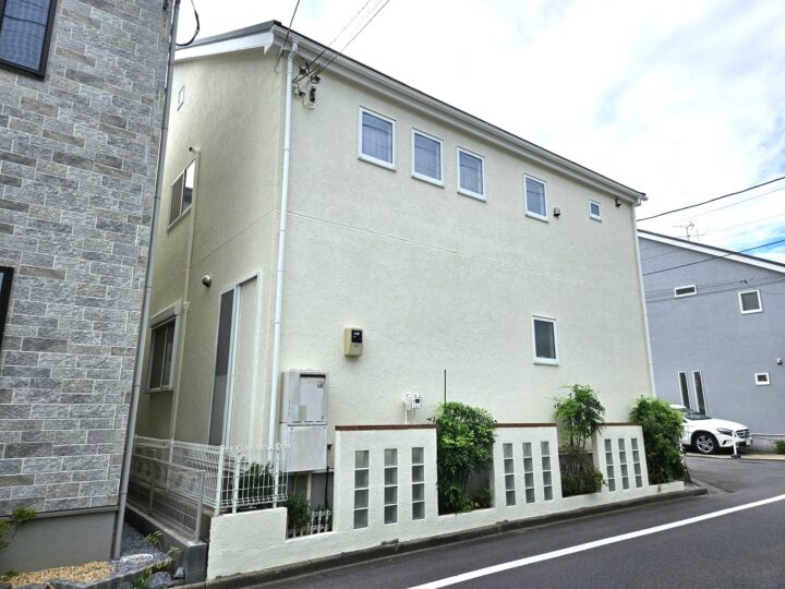 《屋根カバー工法工事・外壁塗装工事》