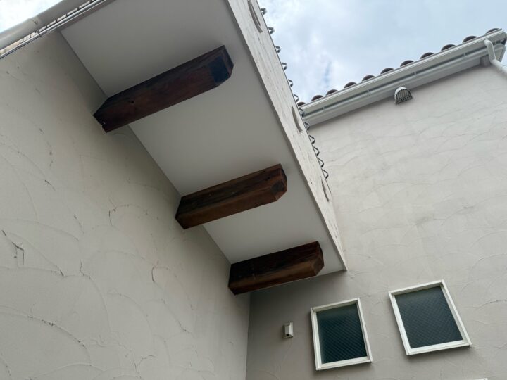 《足立区　外壁塗装工事》