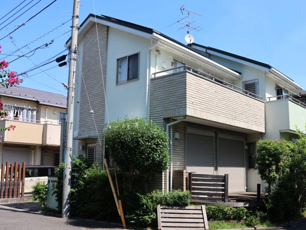 《小平市　外壁塗装工事・屋根カバー工法工事》