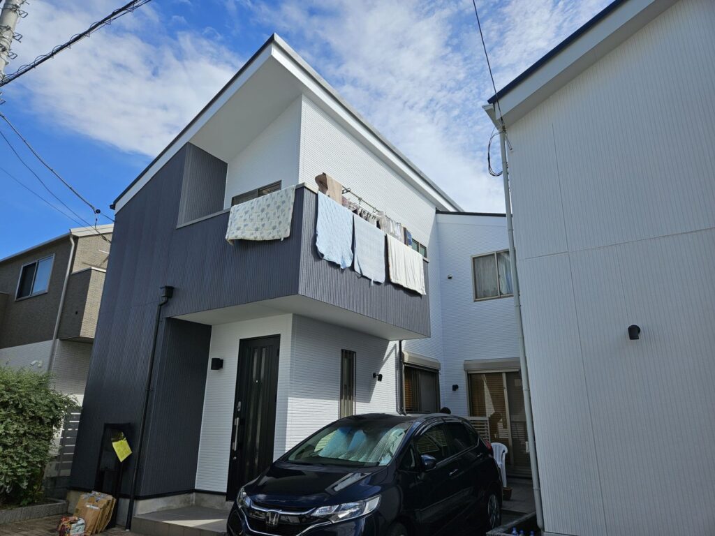 《練馬区　屋根カバー工法・外壁塗装工事》