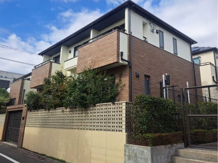 《外壁〈遮熱〉塗装工事・屋根カバー工法》